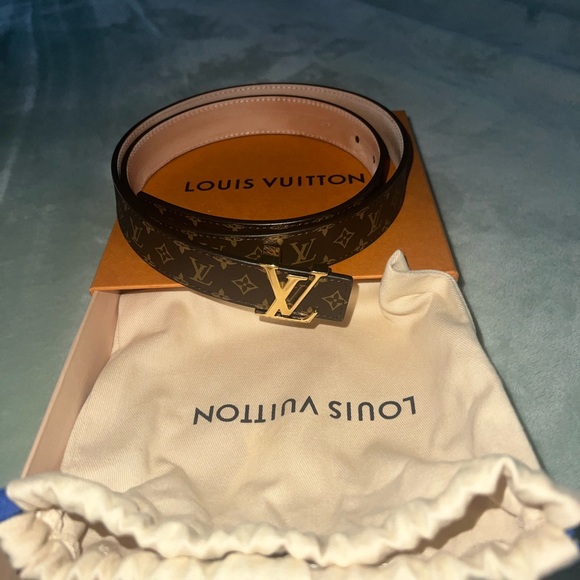 Louis Vuitton LV Initials Belt Monogram canvas - Picture 1 of 7